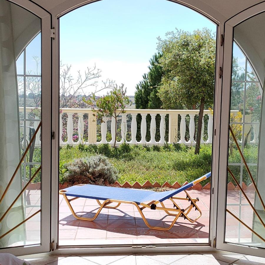 Villa Sarah 皮特斯迪亚 外观 照片