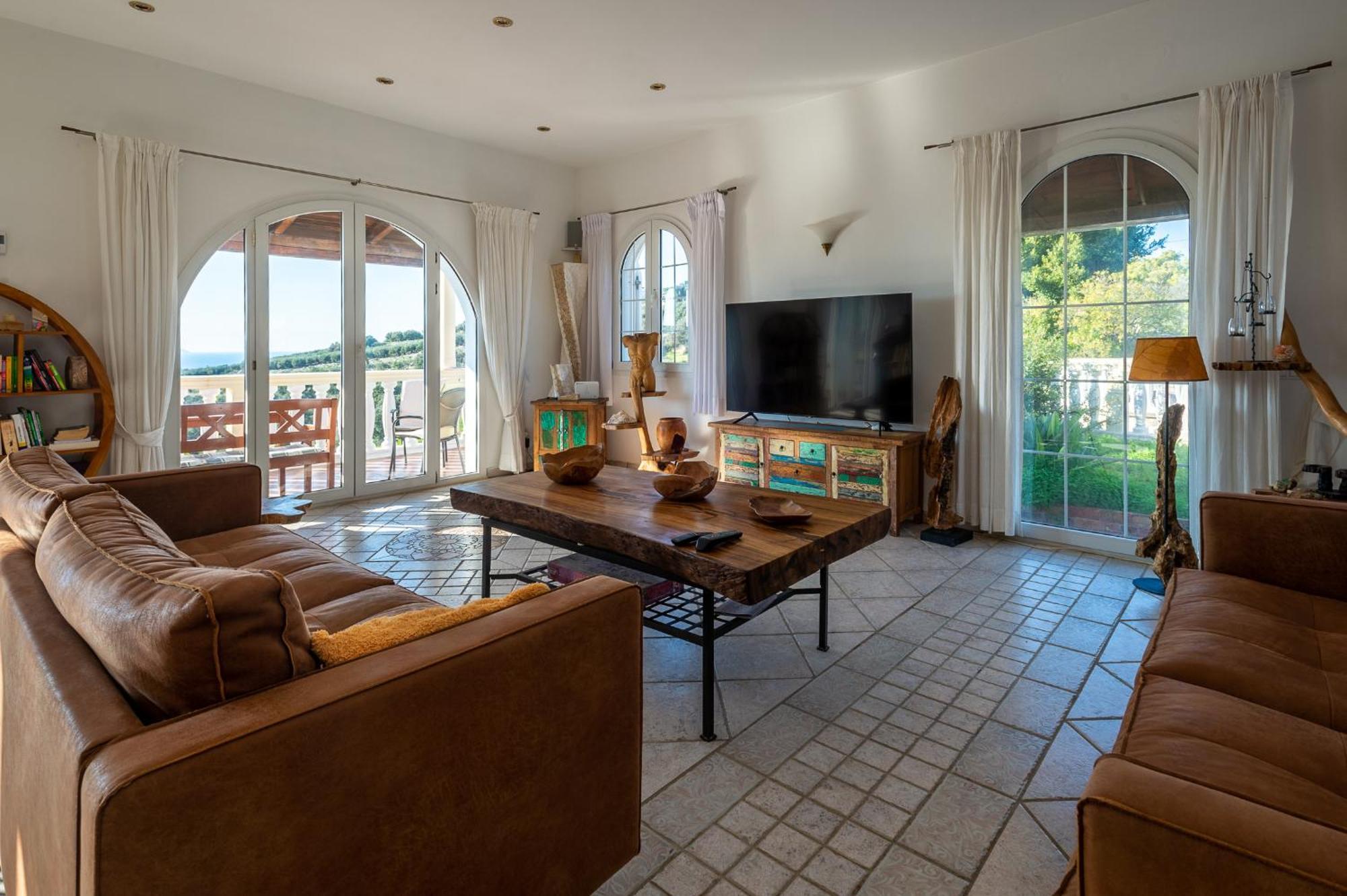 Villa Sarah 皮特斯迪亚 外观 照片